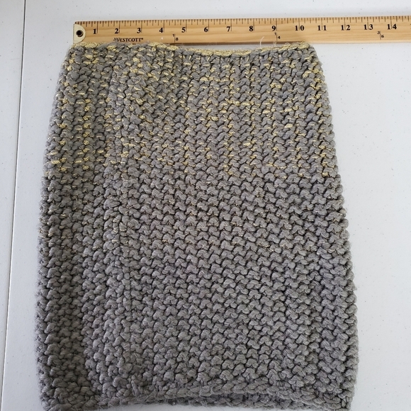 Verloop Knit Hat and Neck Scarf Set Gray and Metallic Slouchy Skull Cap Cowl